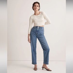 The Perfect Vintage Straight Jean in Earlwood Wash sz 25